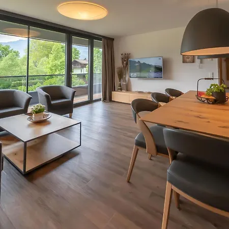 Апартаменти Schoenblick - Next To Areit Gondel Station Целль-ам-Зеє