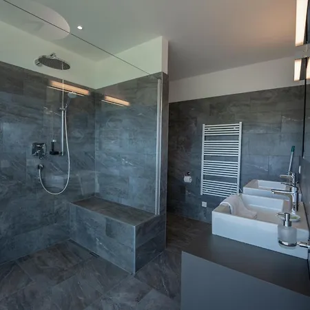 Apartment Schoenblick Residence Apartments - 600M Air Line To Areit Gondel Station Zell am See